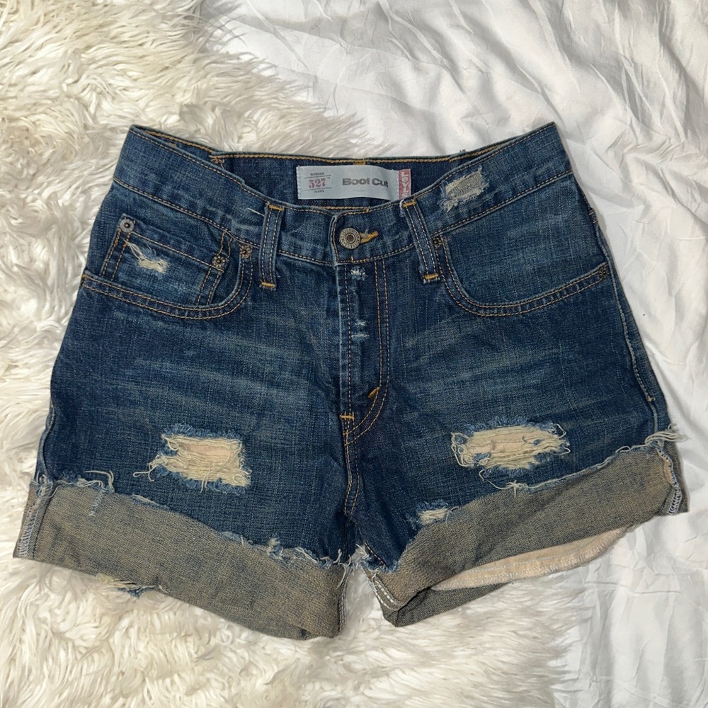 Levi’s | Distressed Ripped Cuffed Hem Medium Dark Wash Denim Jean Shorts